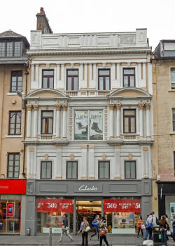 Glasgow Shopping Area Claks Shoe Shop